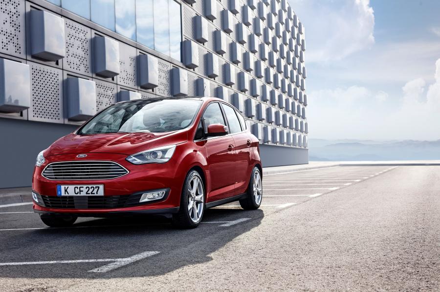  Ford C-Max 2015 года  (фото 1 из 34)